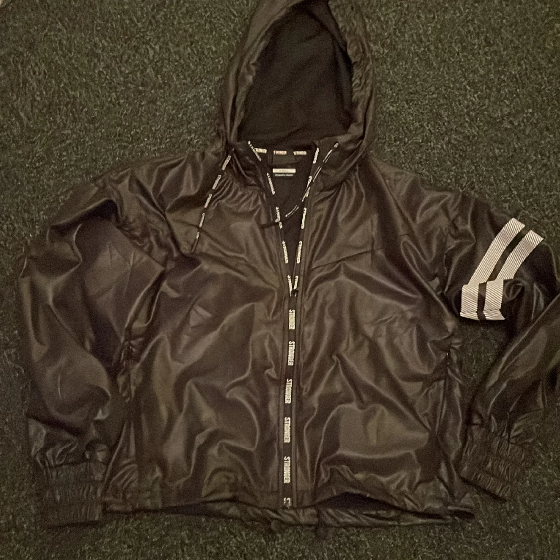 Stronger träningsjacka