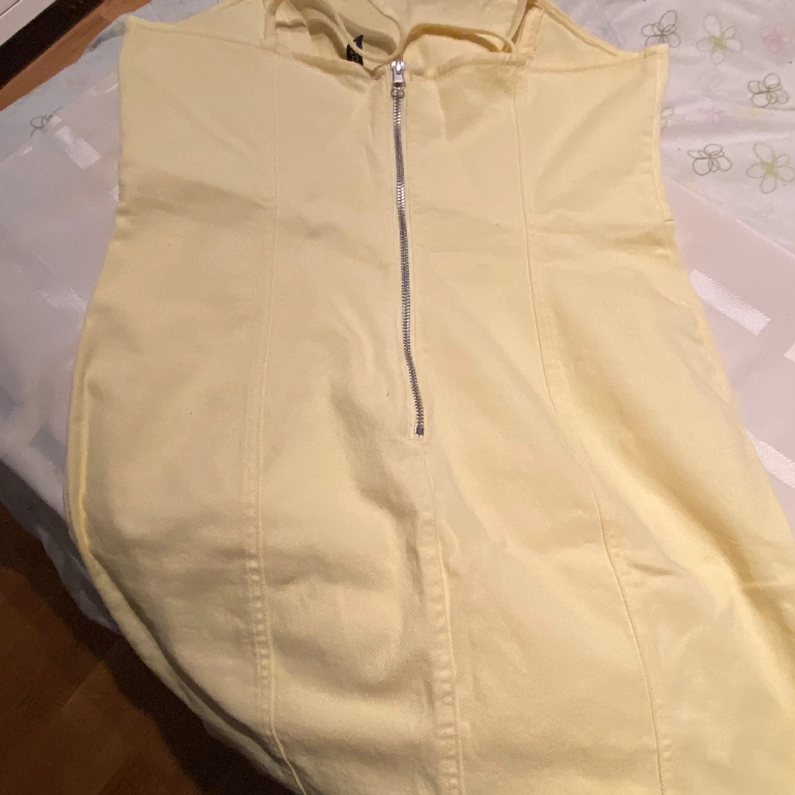 Stretchig jeansklänning - 90