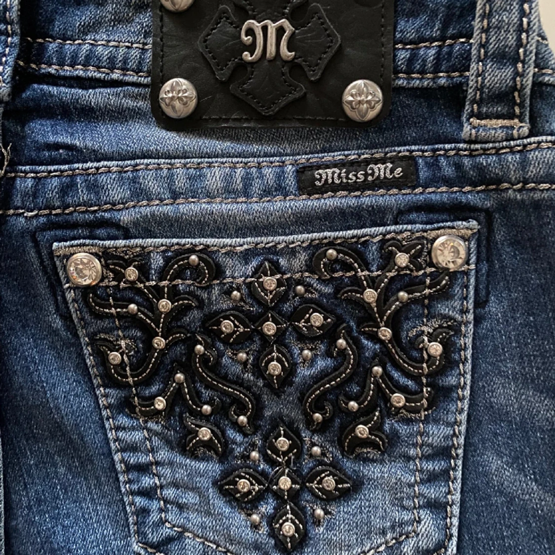 MissMe jeans str 27 skinny