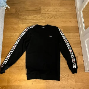Fila tröja - Fila sweatshirt. Pris kan diskuteras 