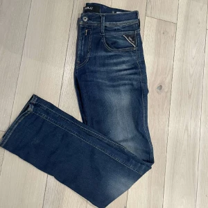 Replay Jeans - Blå Replay Jeans i mycket bra skick