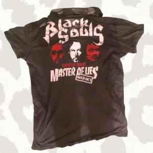 Black souls polo skjorta - Super fin polo skjorta som är lite genomskinlig❤️