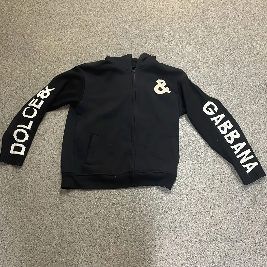 Dolce Gabbana cardigan  - 90