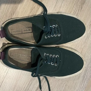 eytys - ursnygga gröna eytys!  helt okej skick!