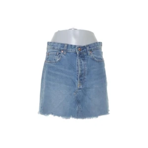Jeanskjol - Jättefin jeanskjol köpt från sellpy!