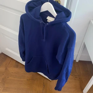 Blå Tracksuit - Extremt bra skick! Storlek: XS (passar även S)