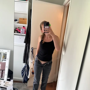 Jeans - Snygga jeans från zara i god skick. Säljer på grund av för liten storlek 💗💗