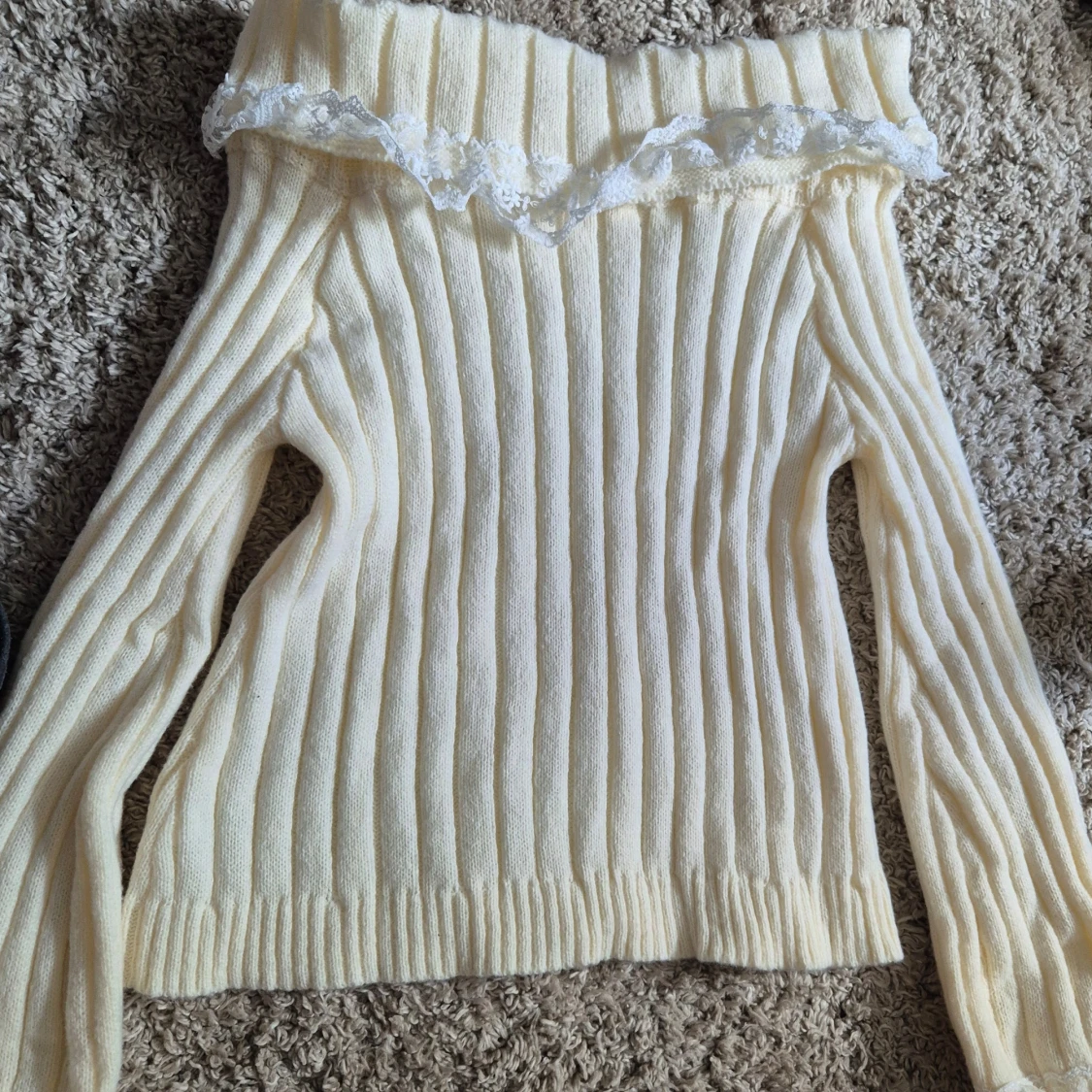 Mysig gullig tröja - 90