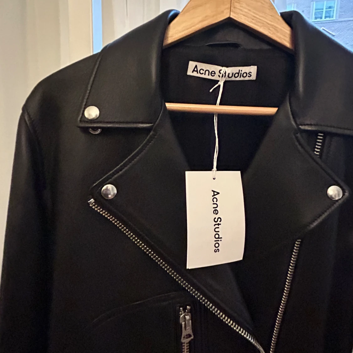 Acne Studios skinnjacka  - 92