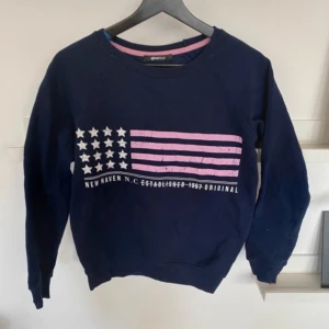 Sweatshirt - Storlek S