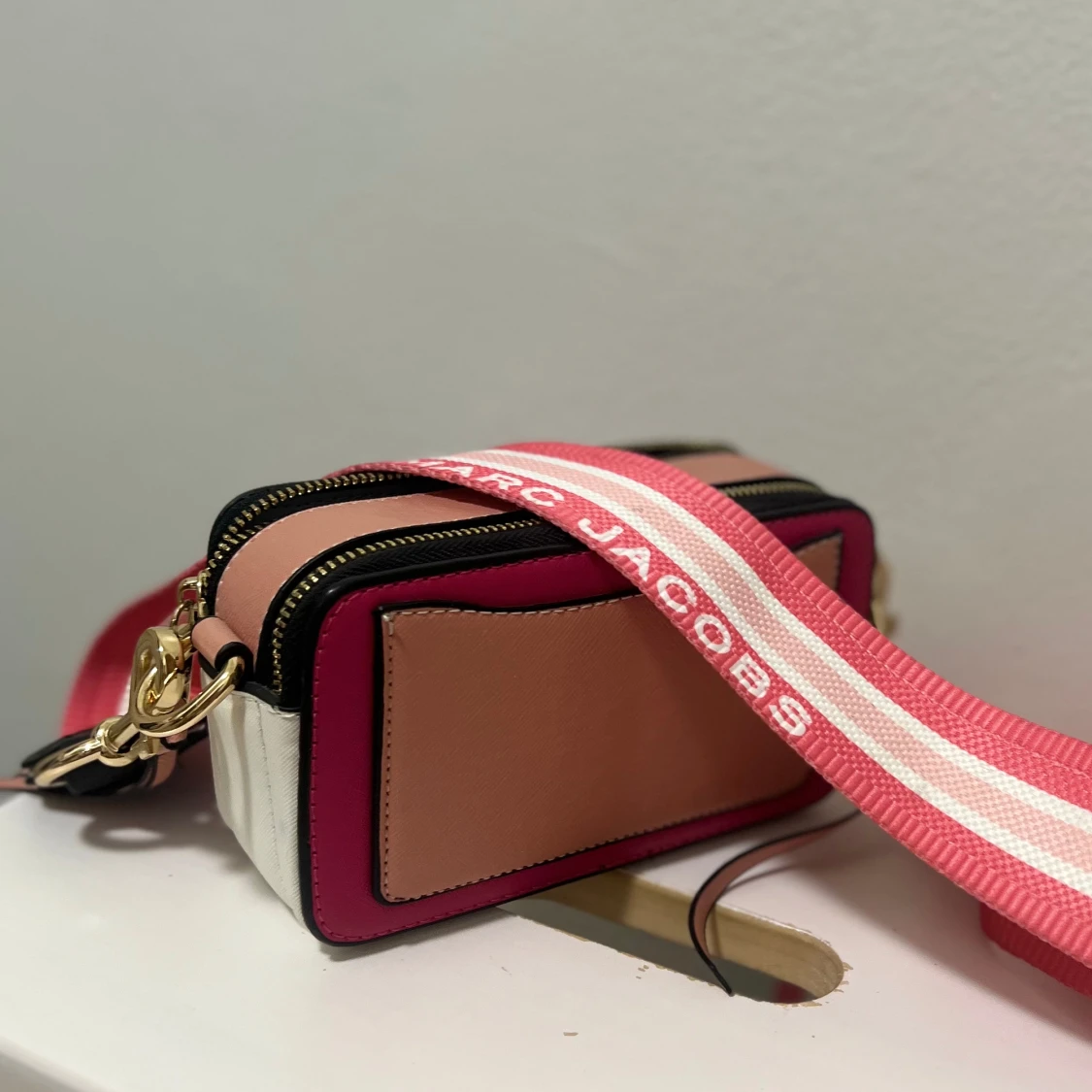 The snapshot Marc Jacobs väska - 90