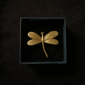 Trålslända ring guldig!! - Säljer denna unika och sjukt snygga ringen!!😍🤩 den perfekta ringen❤️frakten kostar 15 kr