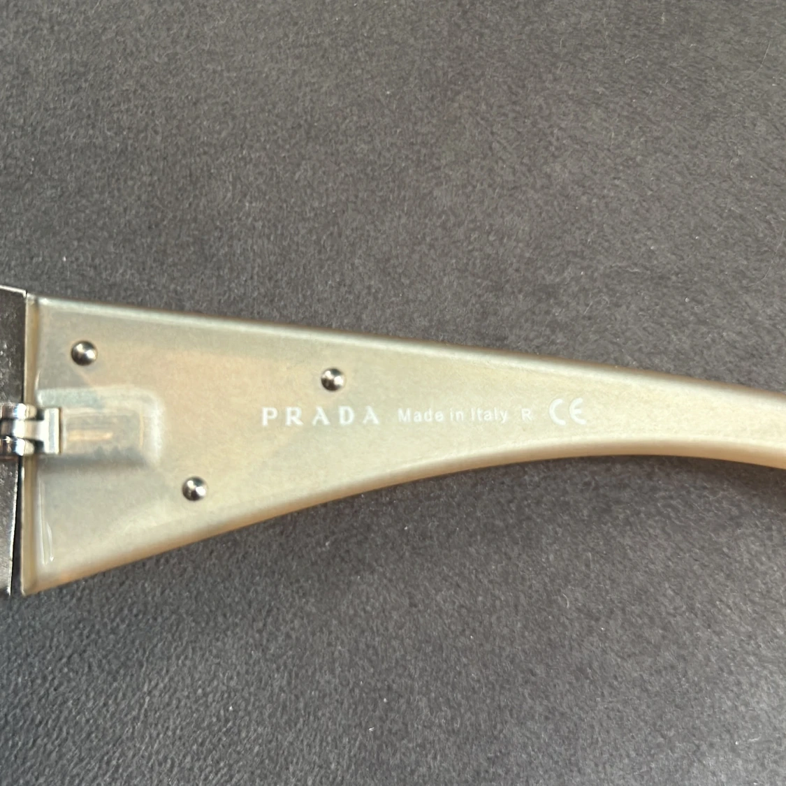 Solglasögon Prada - 92