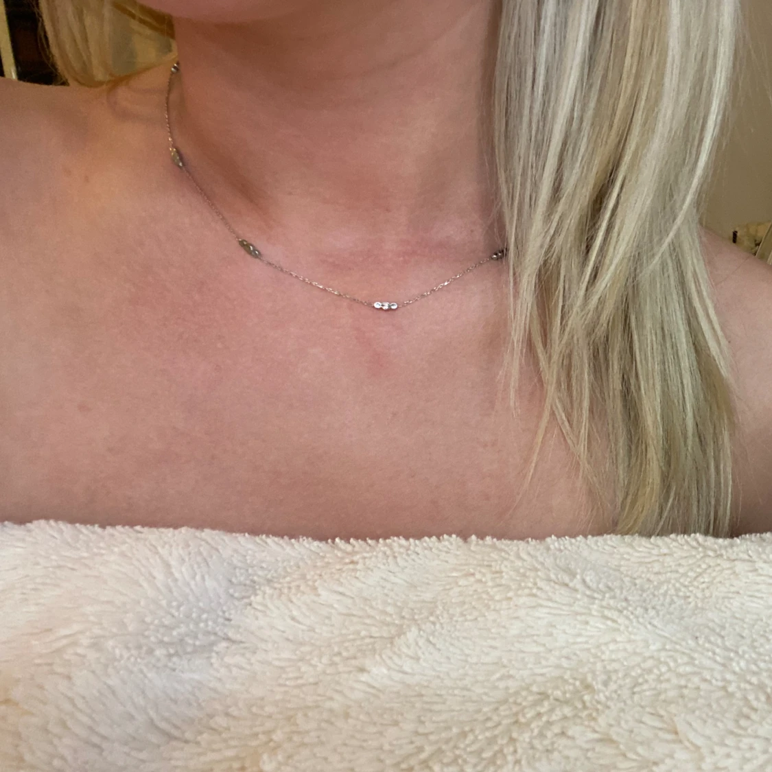 Edblad halsband säljes - 90