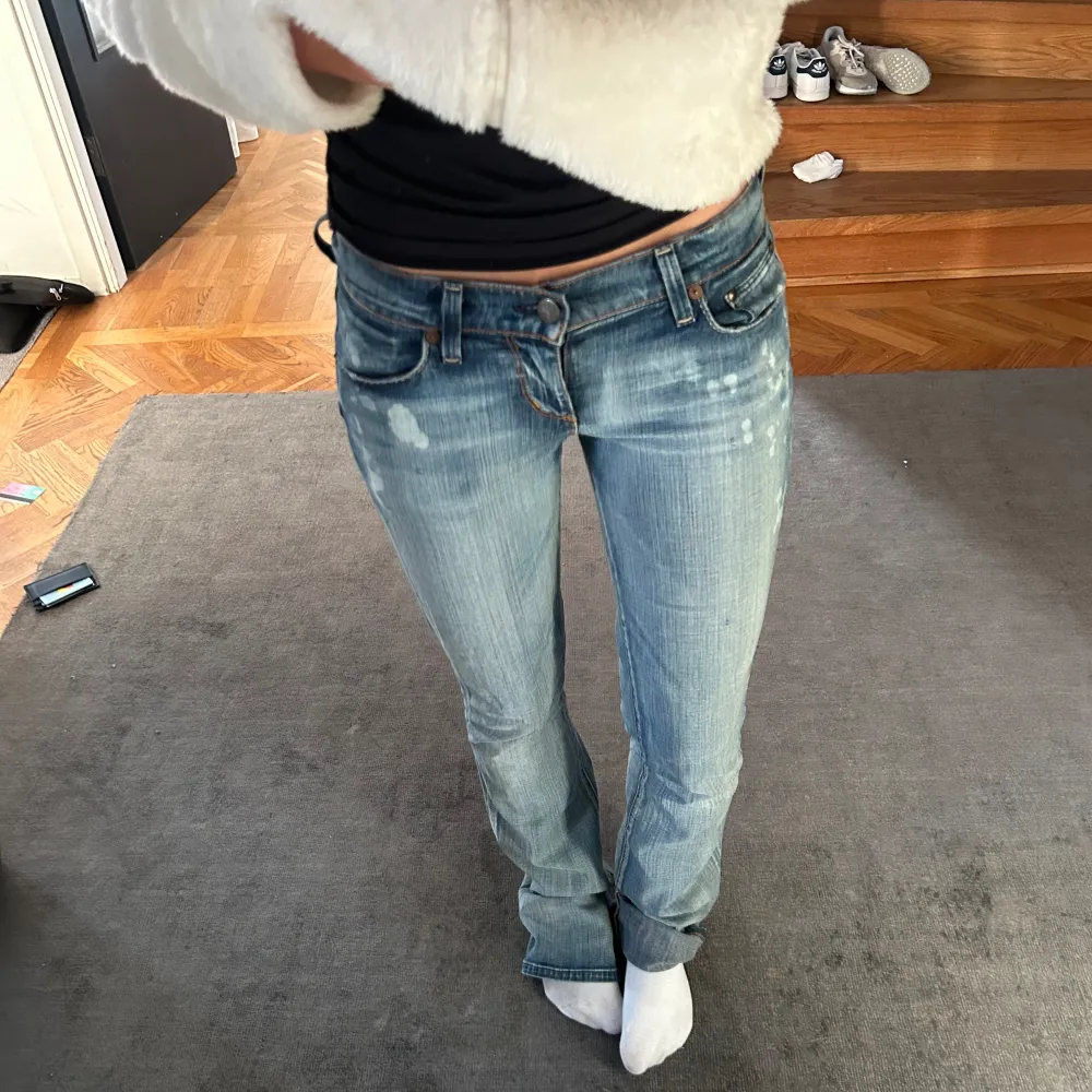 Säljer mina absoluta favvorit jeans från märket Citizens of humanity❤️❤️❤️ Älskar . Jeans & Byxor.