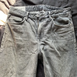 Jeans  - Bra skick 