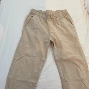 Linne byxor - Säljer dessa eftersom jag inte gillar dem