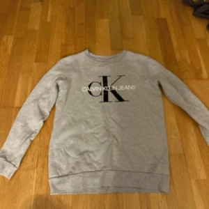 Sweartshirt  - Mycket bra skick