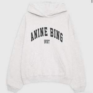 Intressekoll på min Anine bing hoodie i superfint skick! Vill sälja då jag inte använder den så mycket 