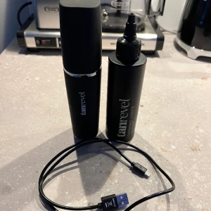 Tanrevel Pro  - Säljer min tanrevel Pro då den inte kommer till användning. Använd ett par gånger men fungerar helt felfritt.  Medföljer oöppnad refill på färgen Luxury dark. 
