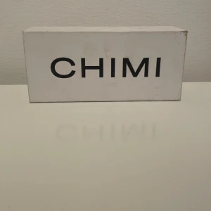 Chimi 04 - Chimi 04 Grey köpta för 1250 skick 8/10