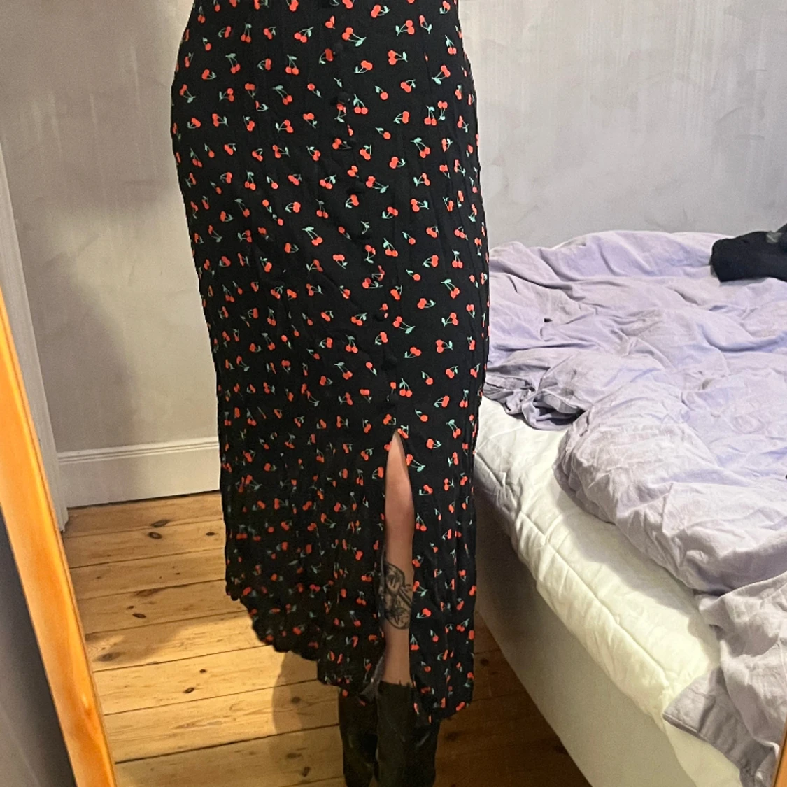 Klänning med körsbär  - 90