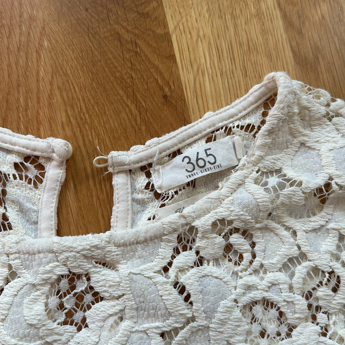 Söt spetstopp❤️ - 90