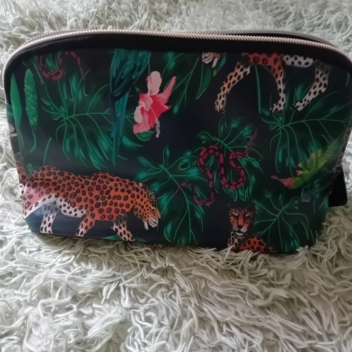 Makeup väskor  - 90