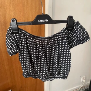 Somrig topp - Från gina tricot cropped