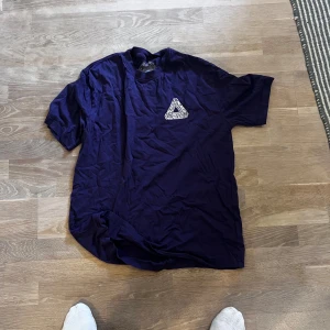 Palace tshirt - Never used, won at ville westwr skate jam xD