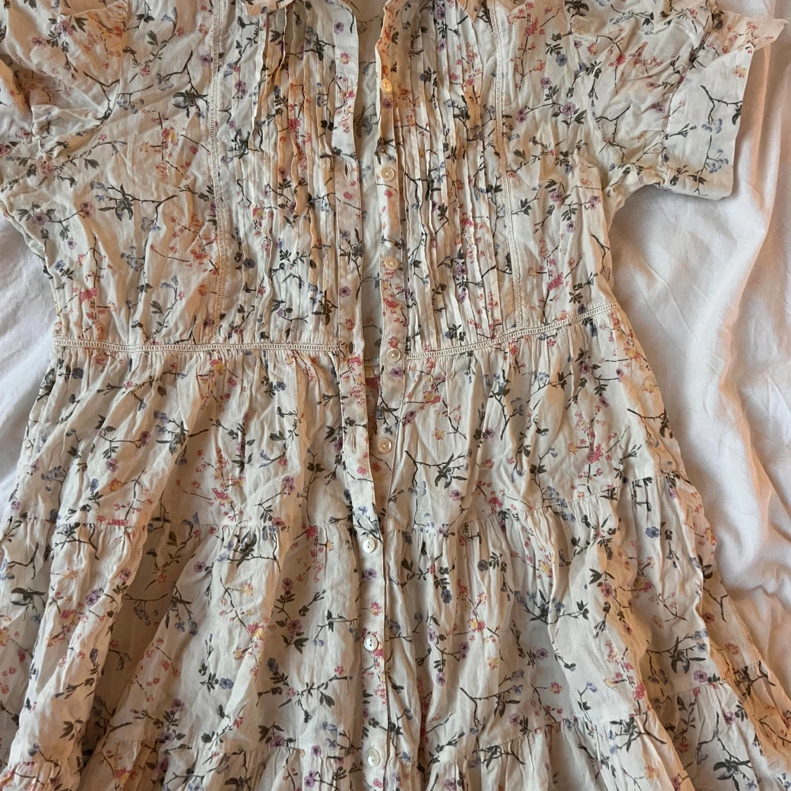 Blommig klänning  - 92