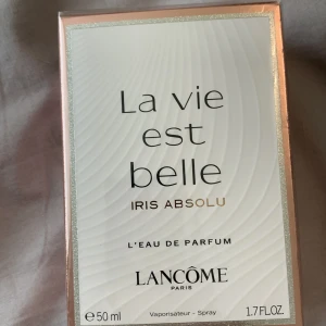 Lancome la vie est belle  - La vie est belle iris absolu EDP 50 ml Oöppnad , ordinarie pris 1400