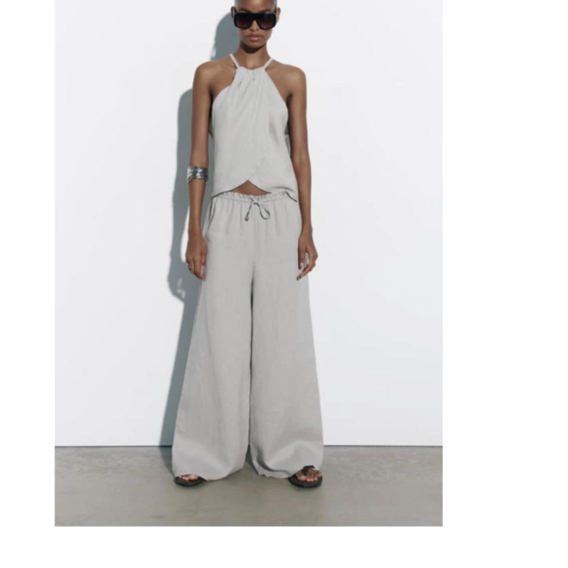 Zara byxa topp i linne grå