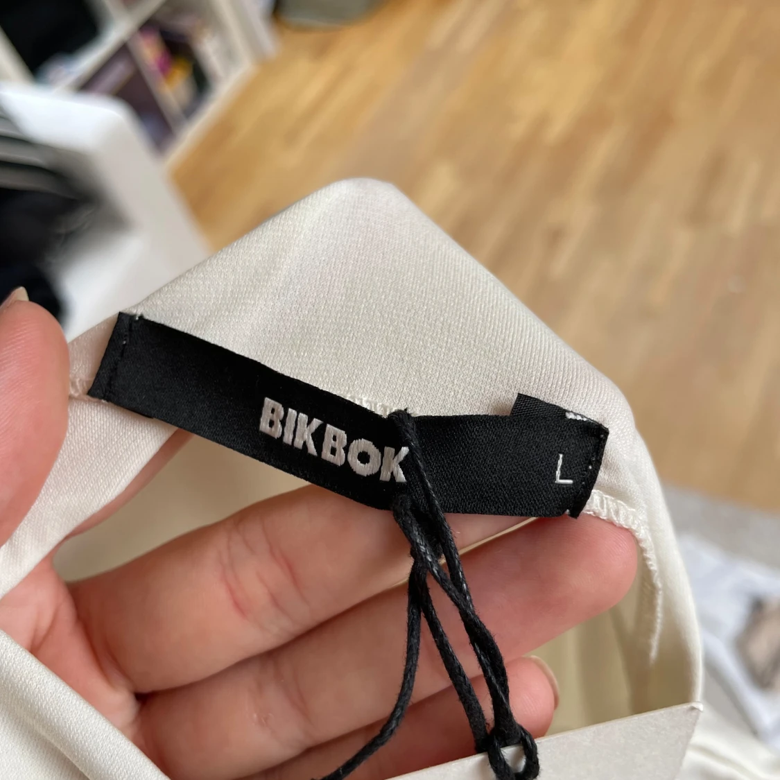 Topp med hög krage  - 93