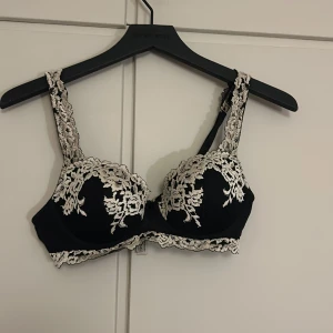 Intimissimi bh - Bra skick,säljer pga av att den är för liten och inte kommer till användning 