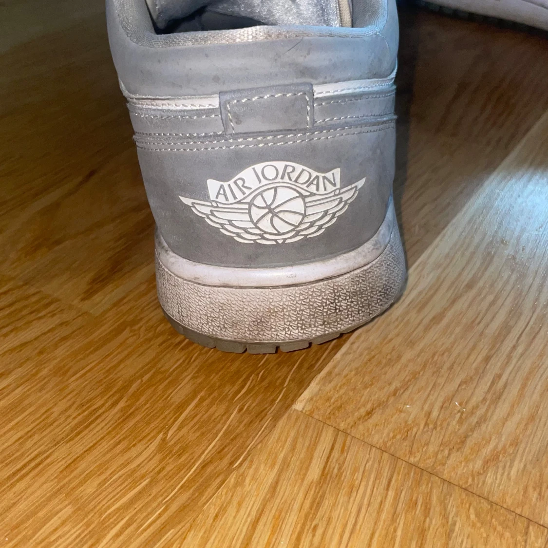 Nike jordan low wolf grey - 90