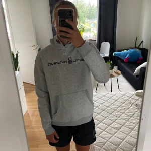 hoodie sail racing  - Hoodie från sail racing. Fint skick, storlek s. 