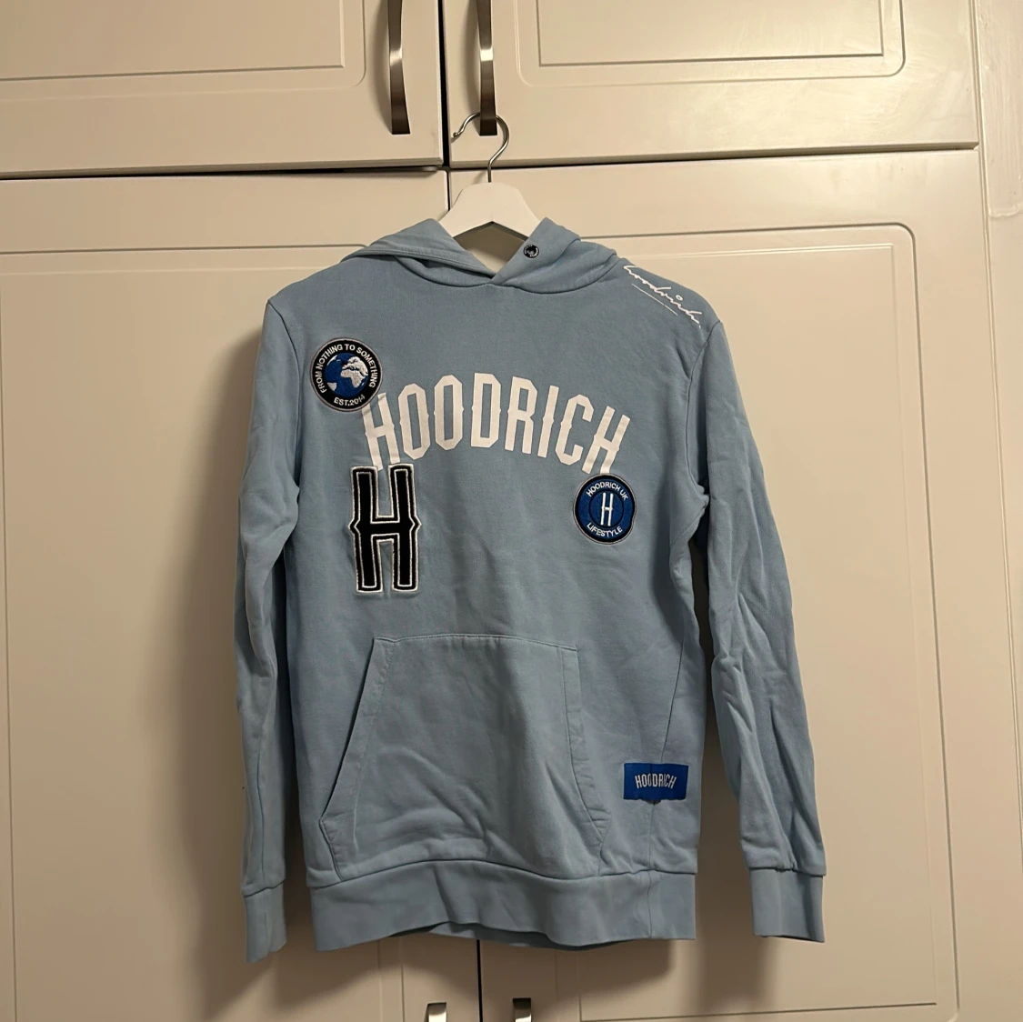 Hoodrich hoodie för endast 300kr