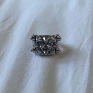 Edblad ring💗 - Jättefin skick och knappt använd💗 Skriv vid fler frågor eller funderingar💕💕