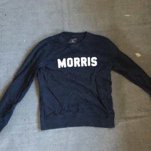 Morris tröja - Säljer nu min Morris collegetröja då jag inte använder den mera. Skick 7-8/10  
