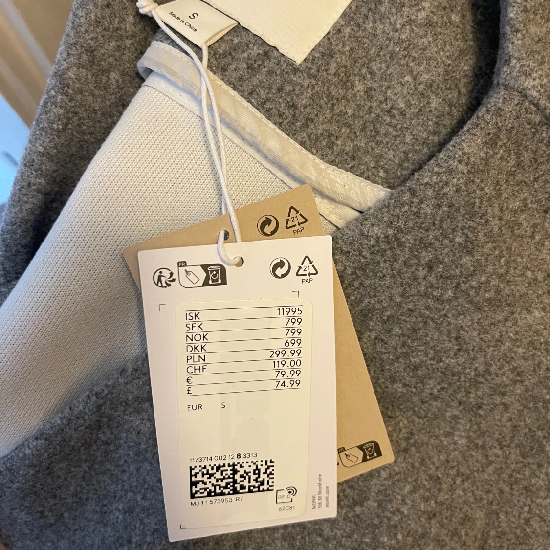 Grå jacka/kort kappa - 92