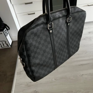 Dataväska  - Säljer pga av flytt