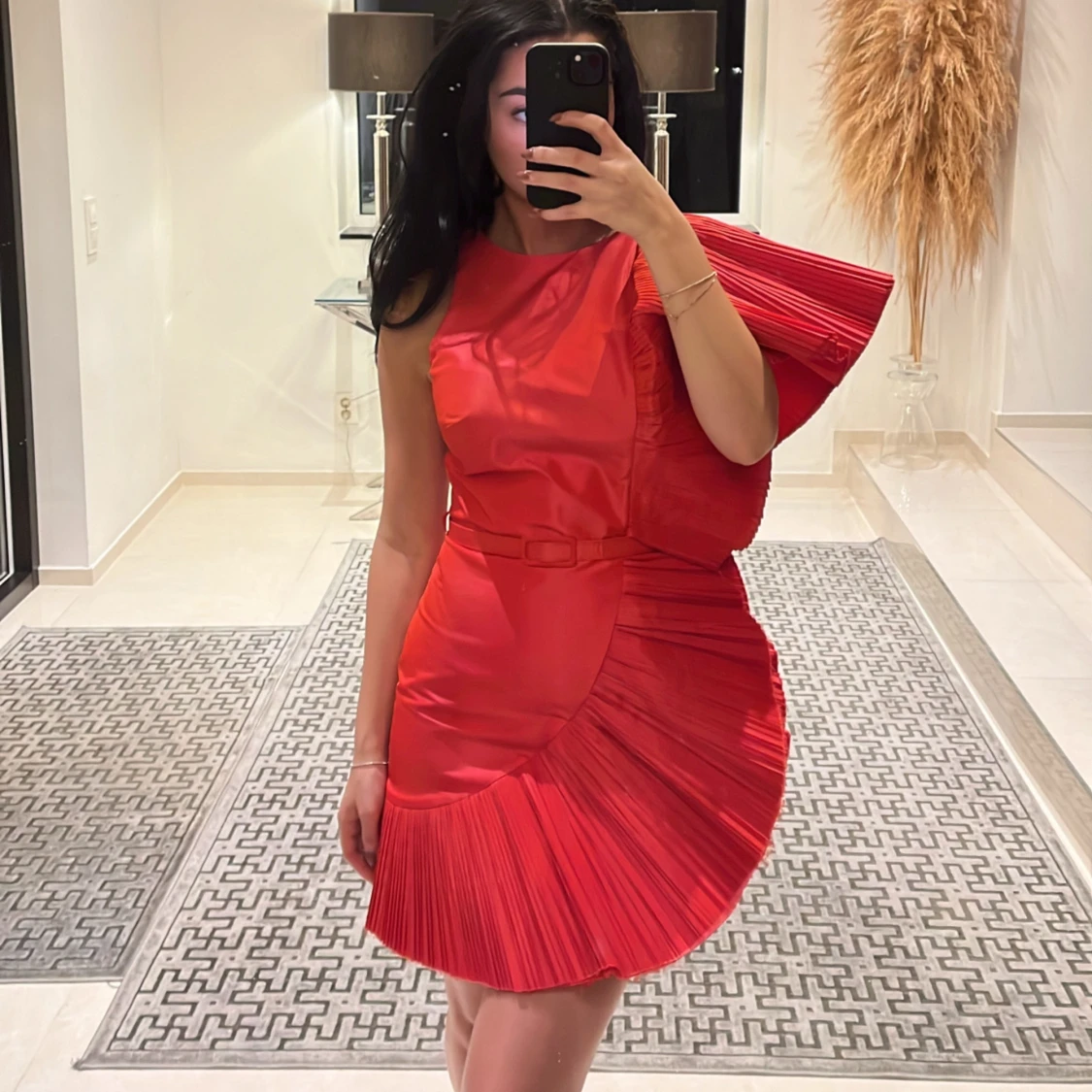 Röd klänning  - 90