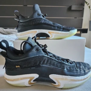 Jordan 36  - Jordan 36 Skick 9/10 Storlek 46 Box ingår✅