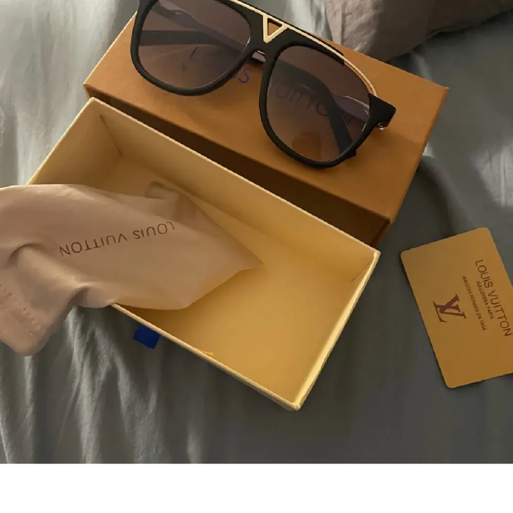 Louis Vuitton solglasögon i högsta kvalitet som är helt nya. . Accessoarer.