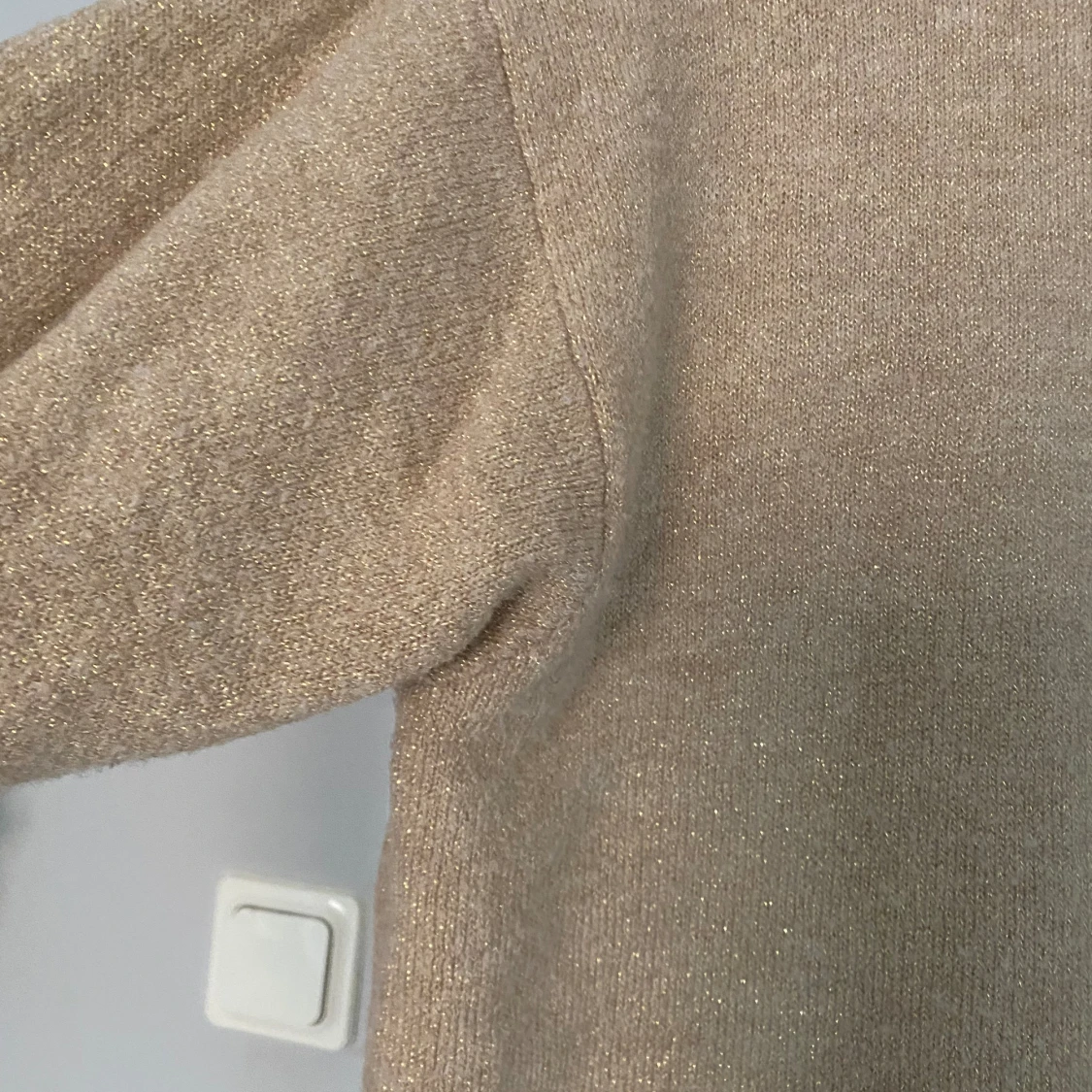 stickad trekvartströja  - 90