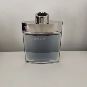Montblanc individuel 75ml - Montblanc Individuel 75ml 73 ml kvar Finns ej box  Packar säkert