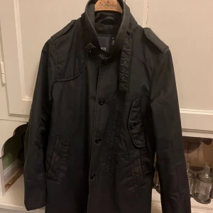 Jacka - Jacka i bra skick
