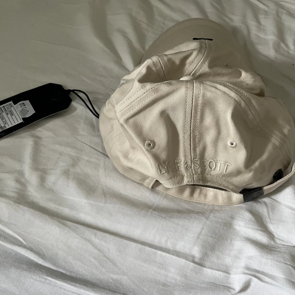 Helt ny Lyle & Scott keps  - 90