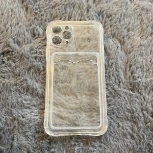 iPhone skal - Tror det är iPhone 11 PRO men ska dubbel checka innan jag skickar 